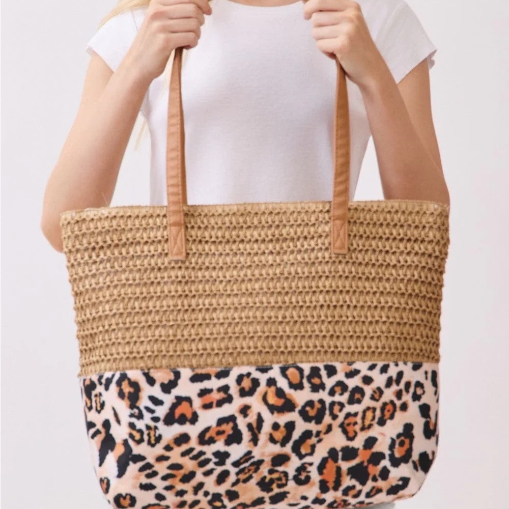 Leopard Print Tan Tote Bag - Picture 2 of 5